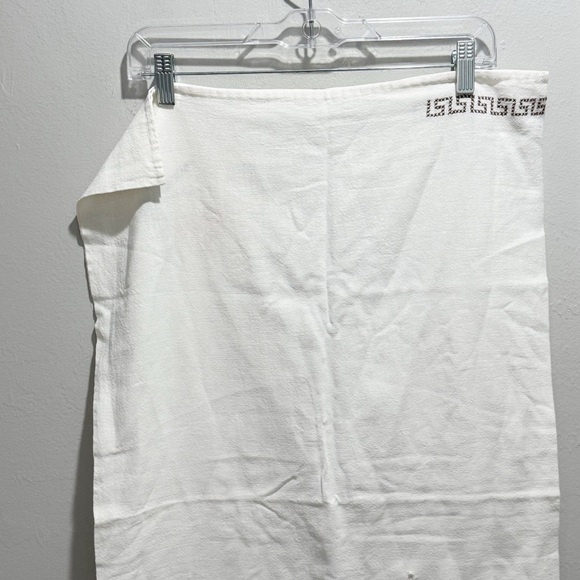 Vintage Ivory Hand Crafted Cotton Embroidered Floral Greek Shabby 34” X 38” - Picture 3 of 7